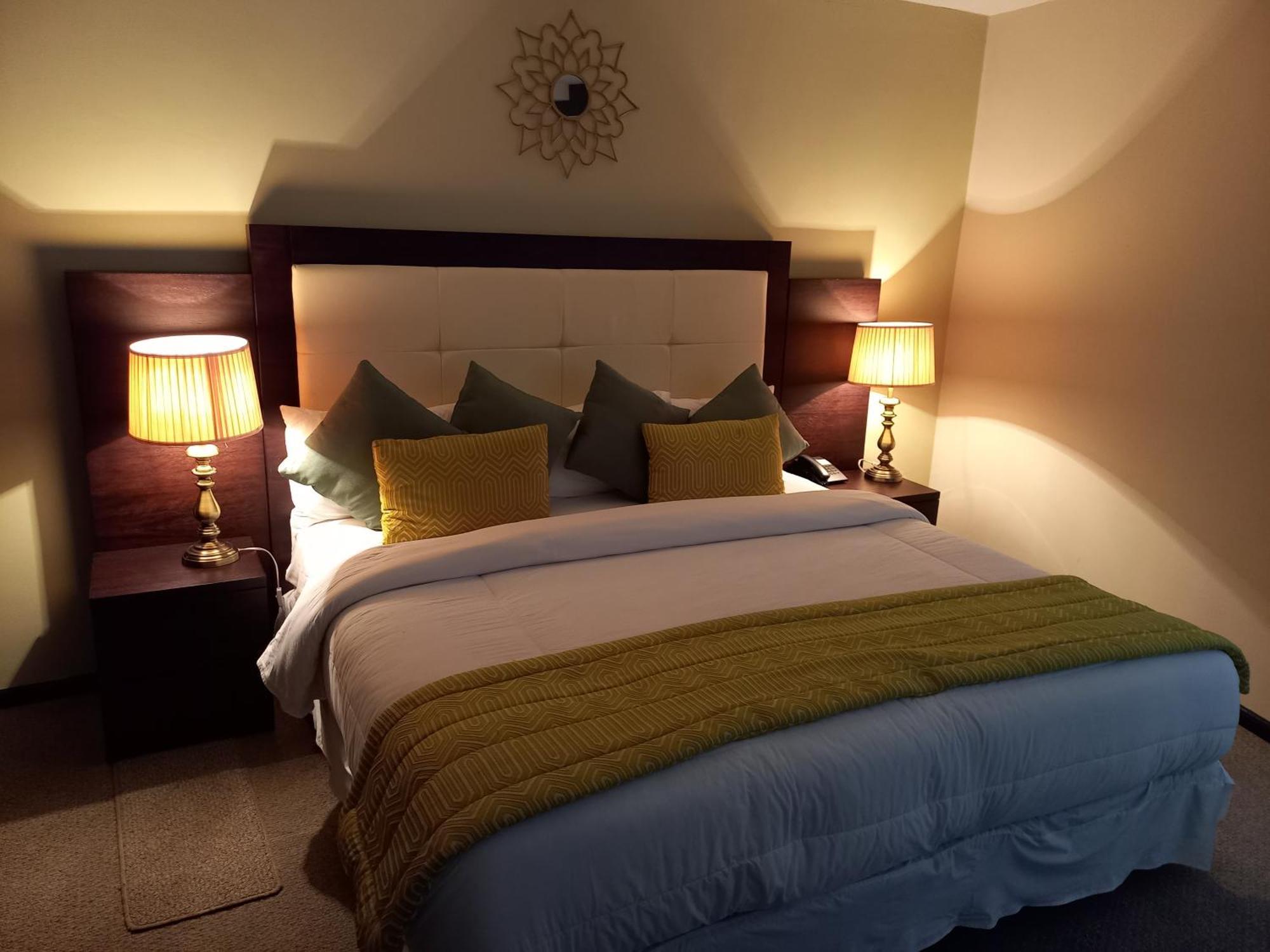 Hotel Golosone Амбато Екстериор снимка